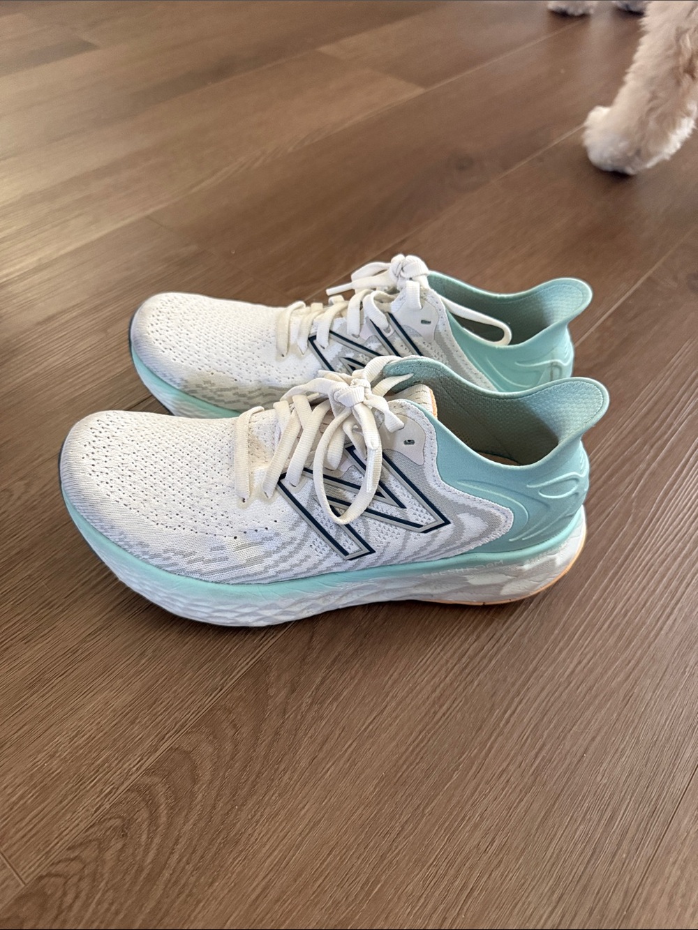 New Balance Women's White and Mint Lightweight Running Sneakers